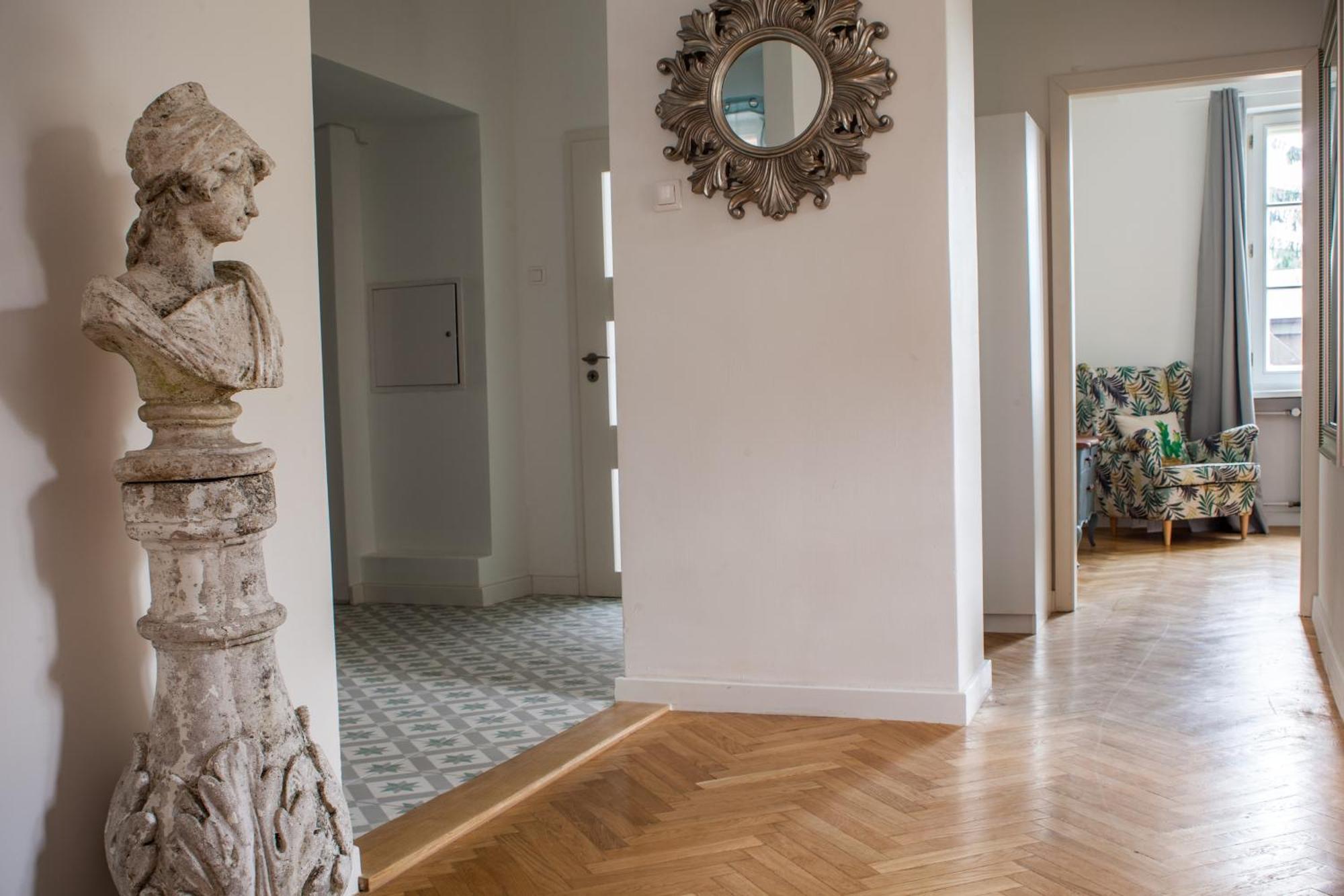 Ego Apartments Old Town II ワルシャワ 部屋 写真